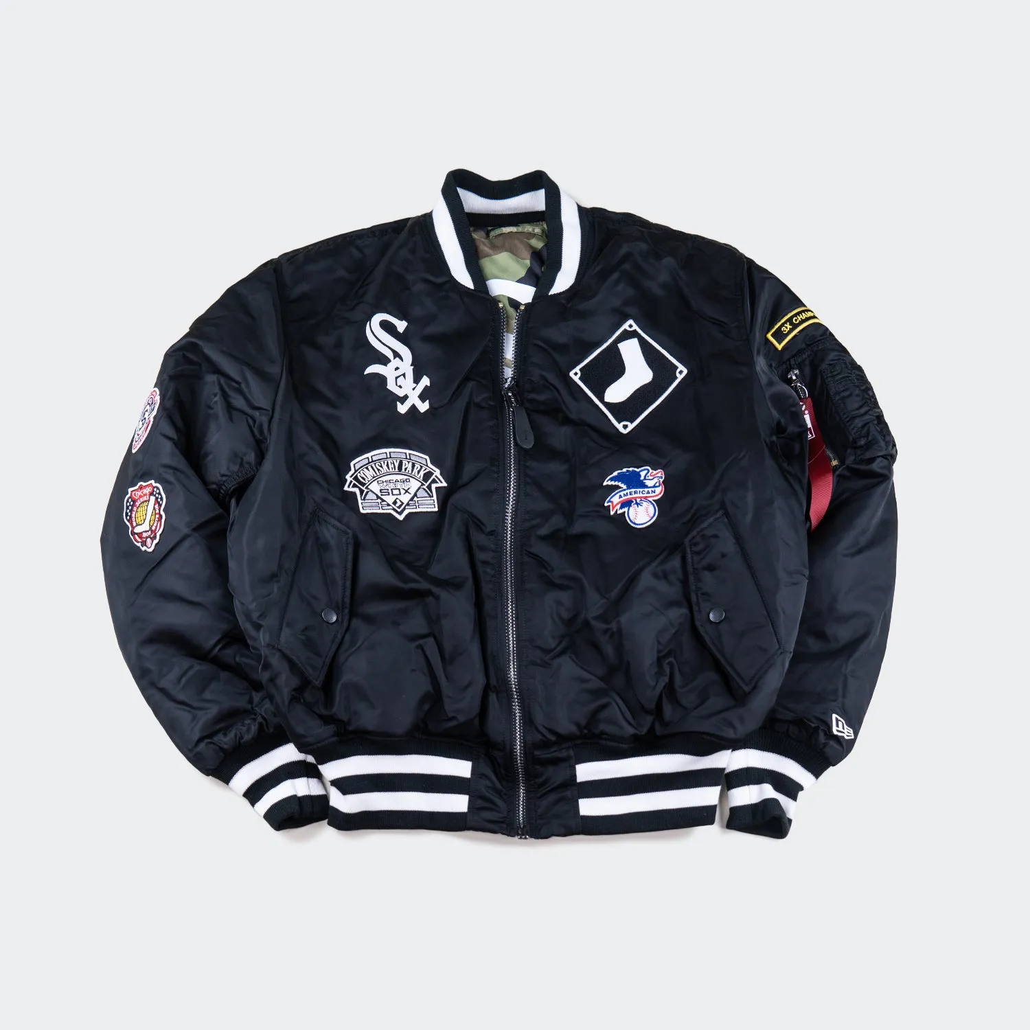 Alpha Industries x New Era Chicago White Sox MA-1 Bomber Jacket Black