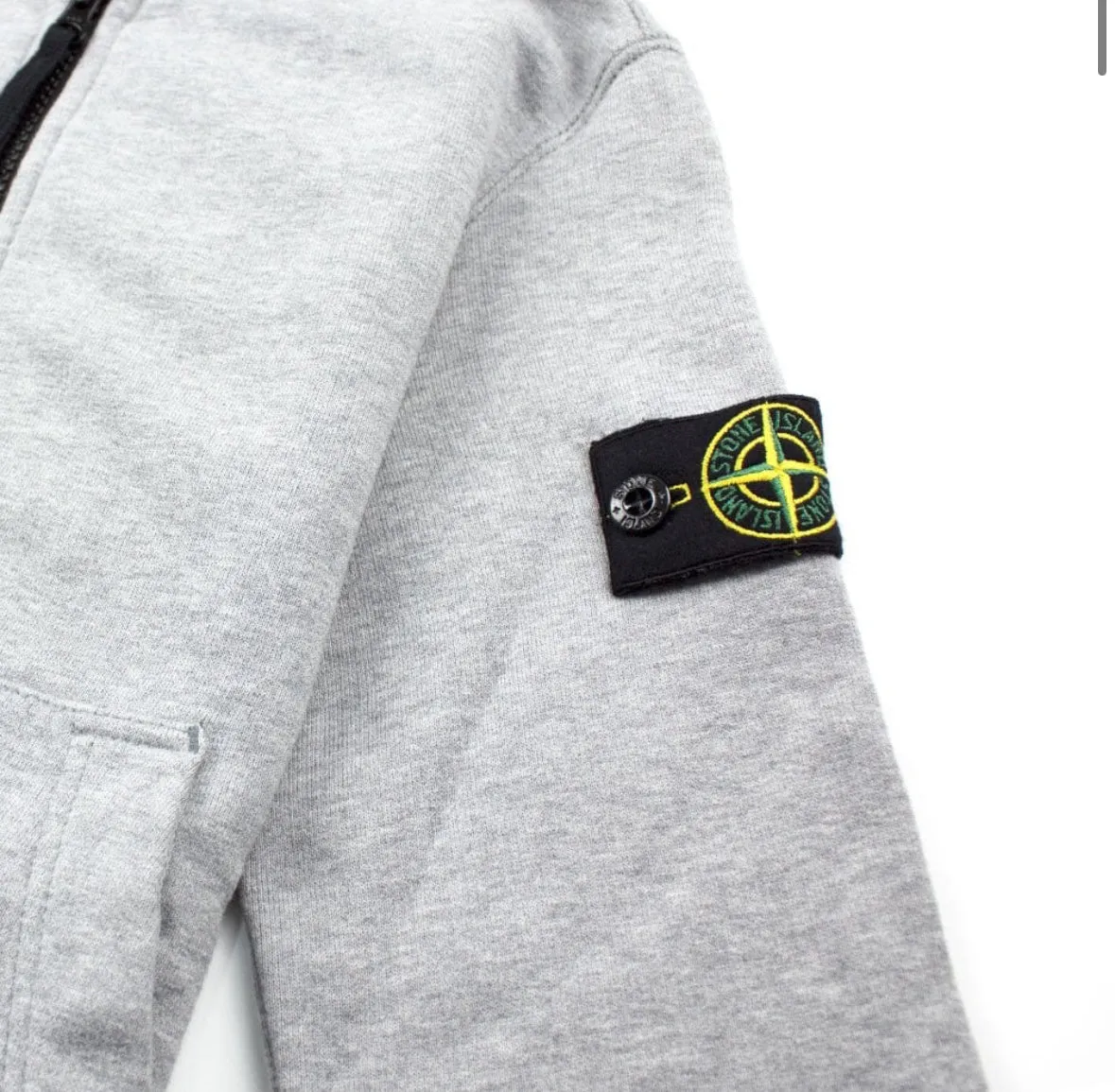 KIDS STONE ISLAND LOGO ZIP UP HOODIE - GREY