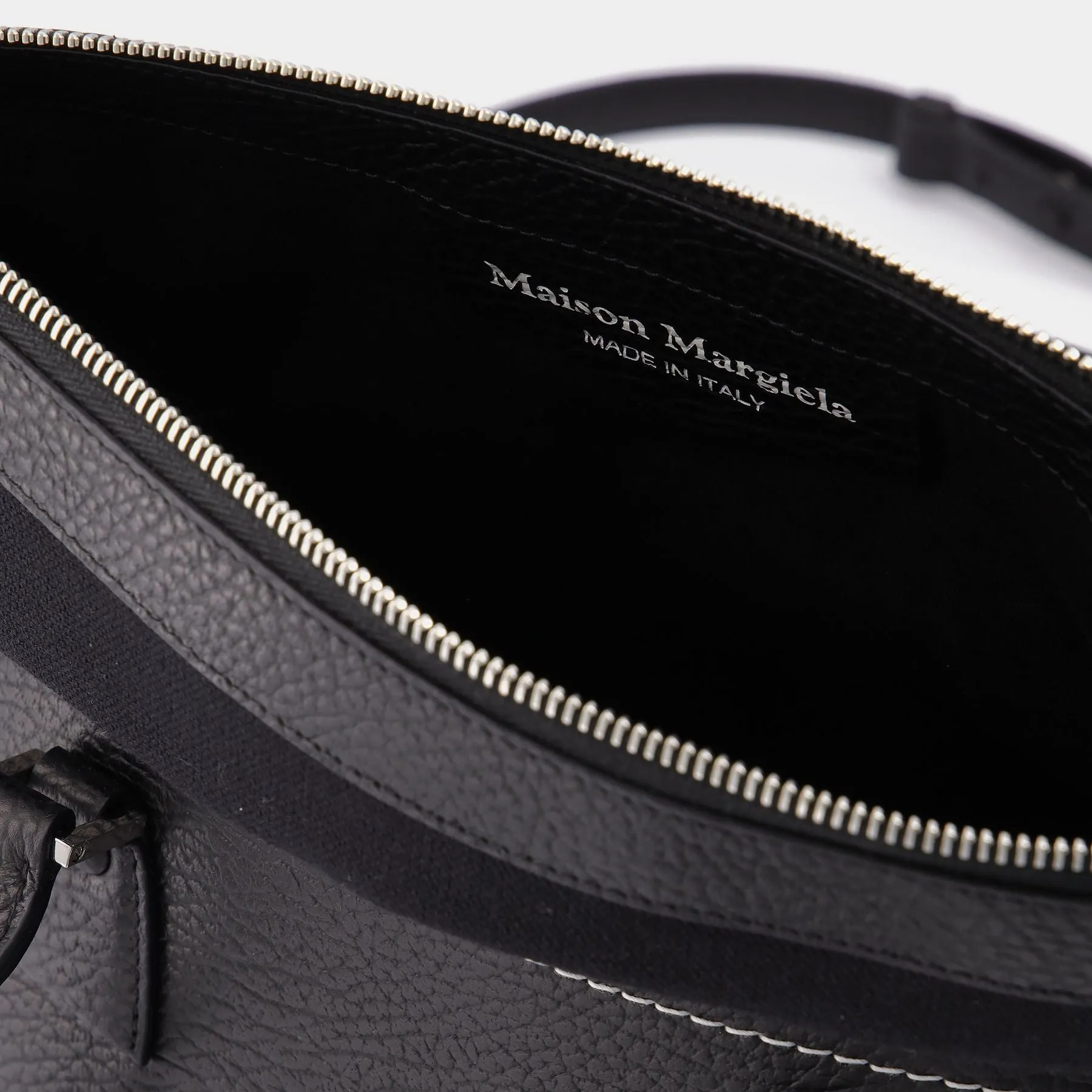 Maison Margiela  5Ac Medium Bag in Black Leather