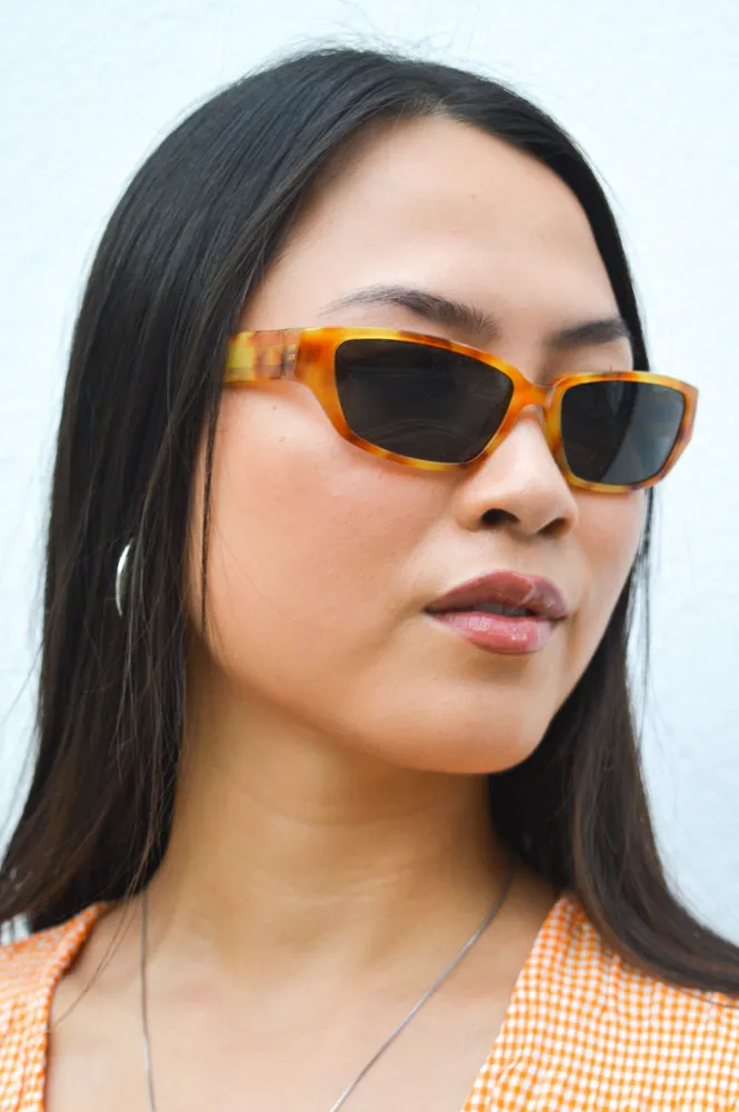 Mossy Shelly Orange Peel Sunglasses