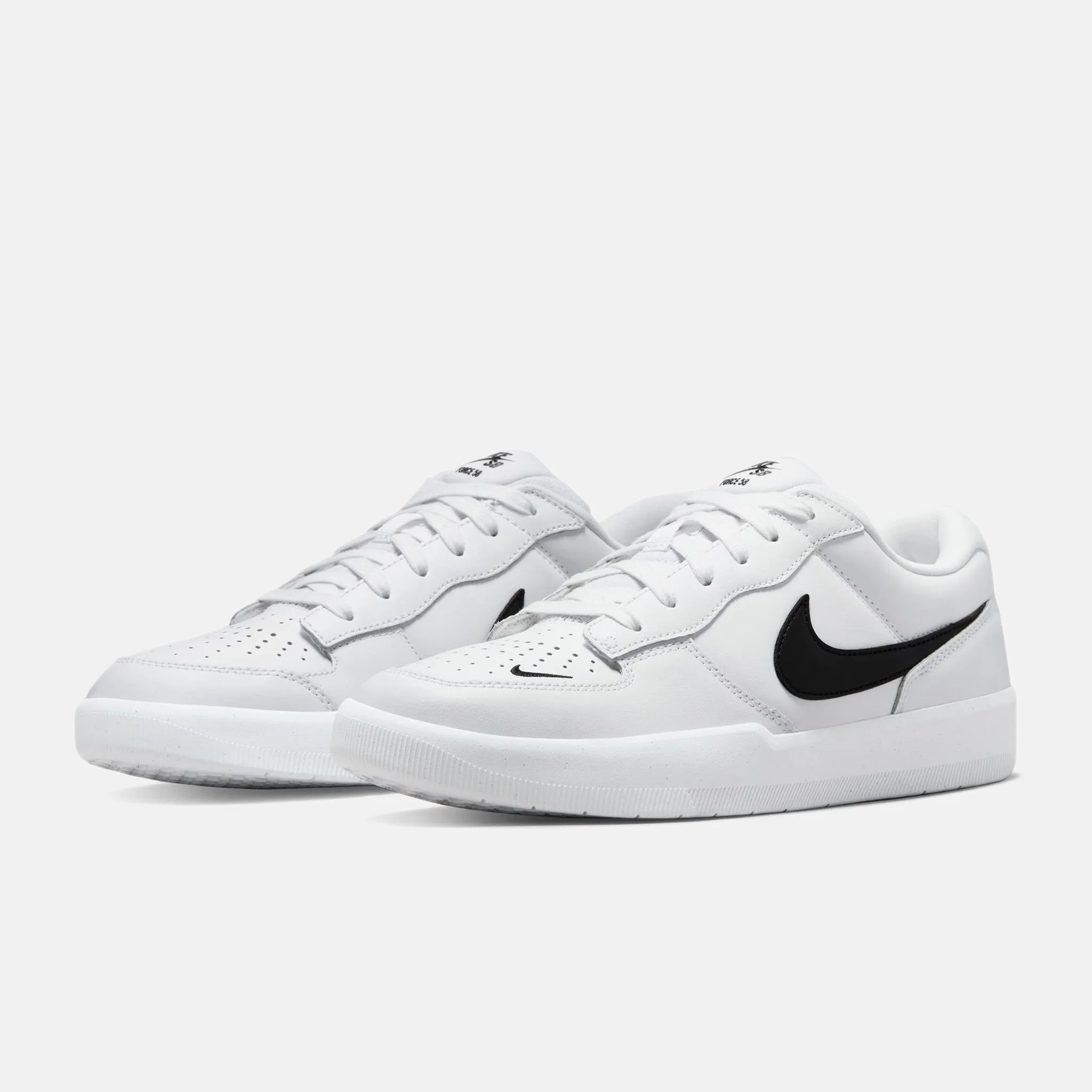 Nike SB - Force 58 Premium Shoes - White / Black