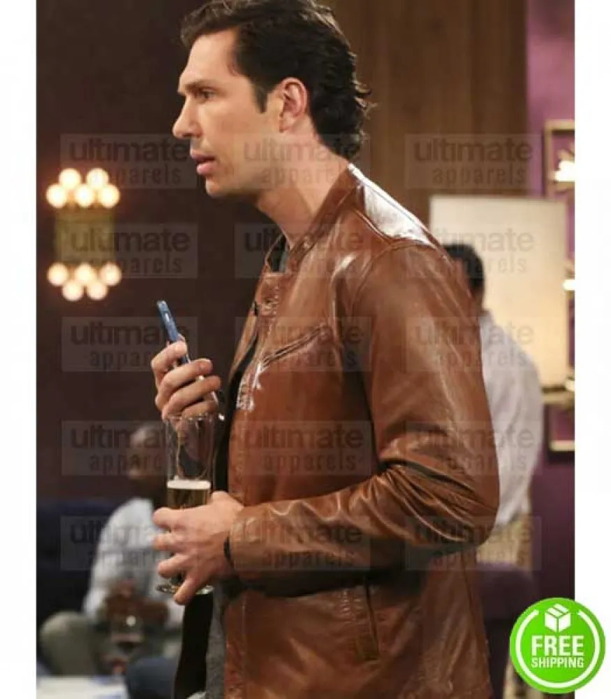 THE BIG BANG THEORY BRAIN THOMAS SMITH (ZACK JOHNSON) BROWN LEATHER JACKET