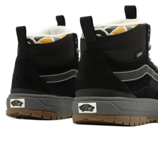 VANS X Hanna Scott Ultrarange EXO HI MTE-1 Shoes - Multi / Black