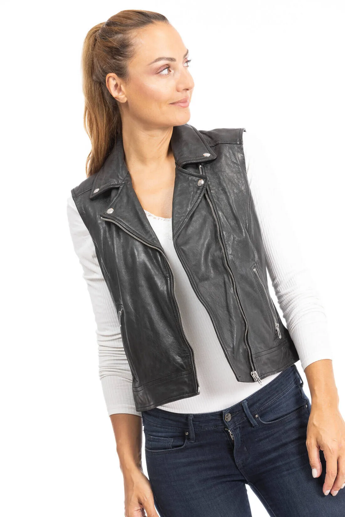 Women's black leather sleeveless vest 102338